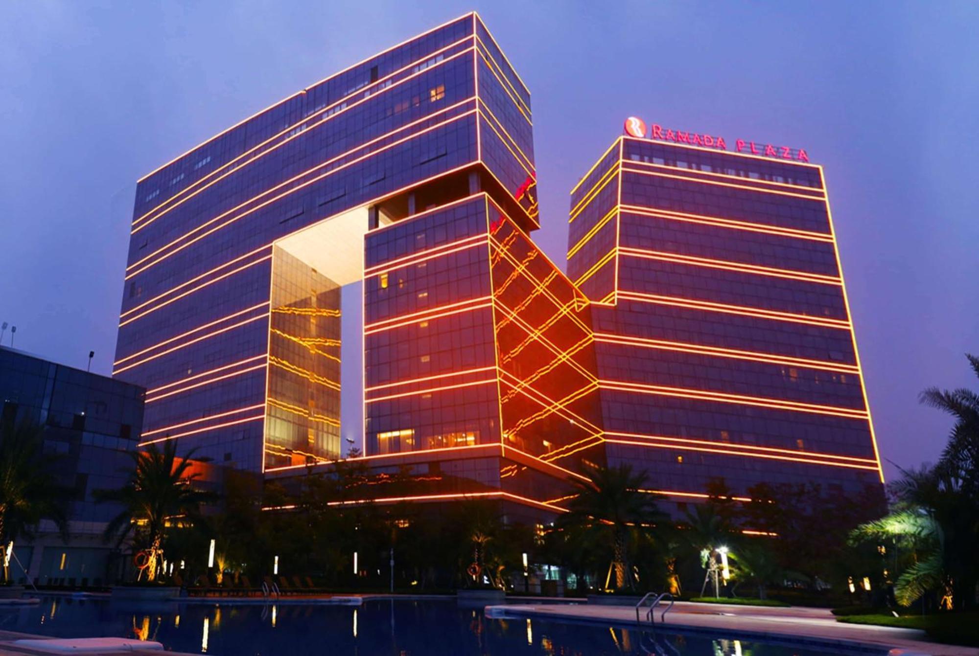 Ramada Plaza Liuzhou Liudong Hotel Buitenkant foto